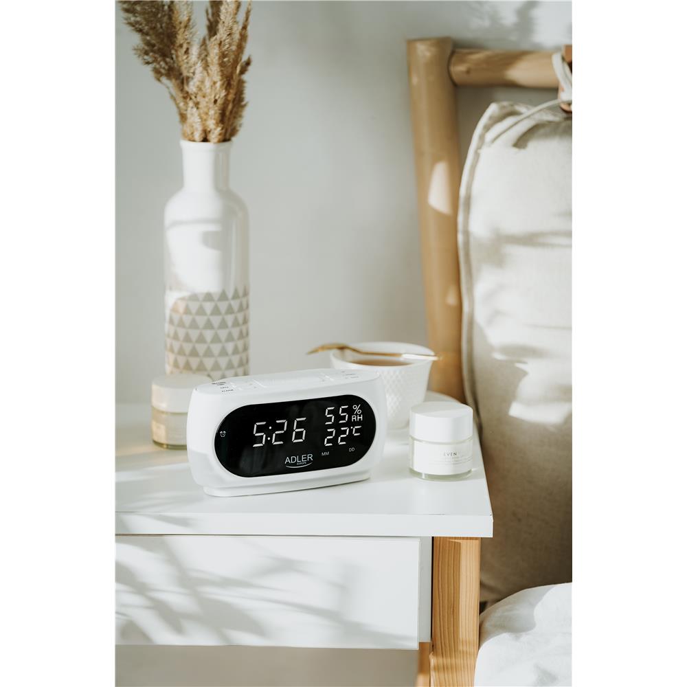 Adler AD 1186 LED Wecker mit Thermometer, Datum und Luftfeuchtigkeit Weiß