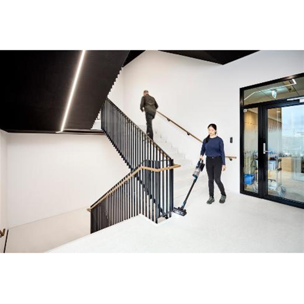 Nilfisk VU200 Kabelloser Staubsauger Stabstaubsauger Handstaubsauger grau