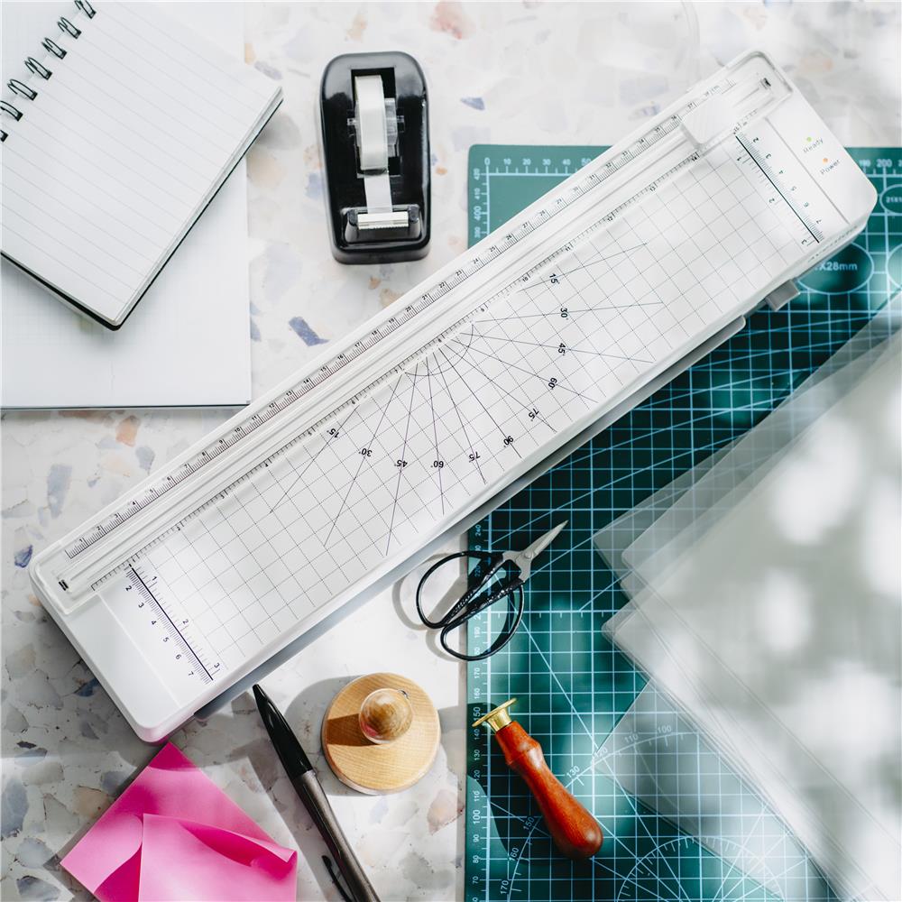 Adler AD 1042 A3 Laminiergerät Weiß A3 Überhitzungsschutz kurze Aufheizzeit