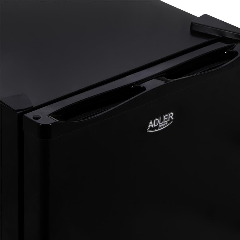 Adler AD 8089 Mini Kühlschrank Getränkekühlschrank mit LED Innenbeleuchtung Schwarz
