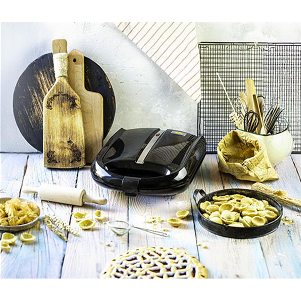 Adler AD 3039b Keks-Maker-Waffeleisen XL für 24 Stück in Erdnussform Oreschki Zaubernüsse