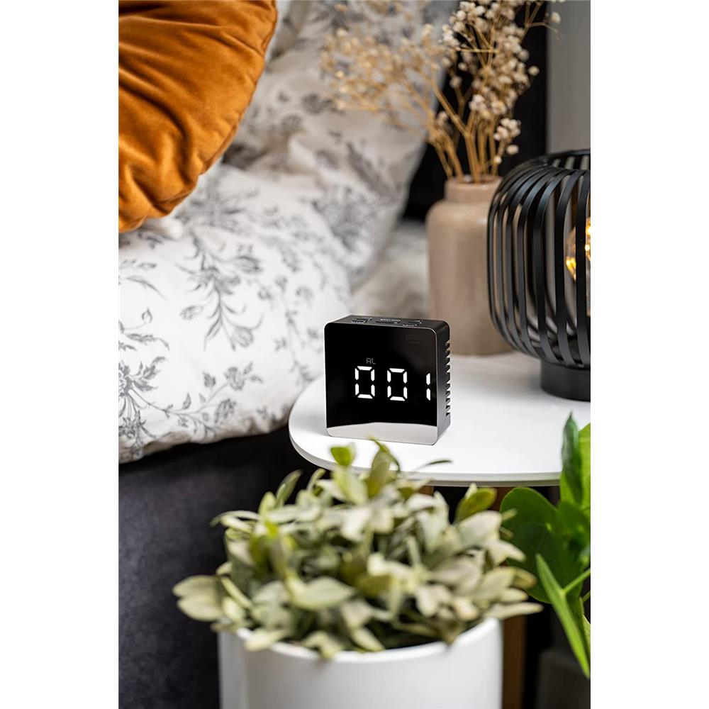 Camry Wecker CR 1150b digital schwarz LED Anzeige beleuchtet Datum Uhr Temperatur USB Batterie Thermometer