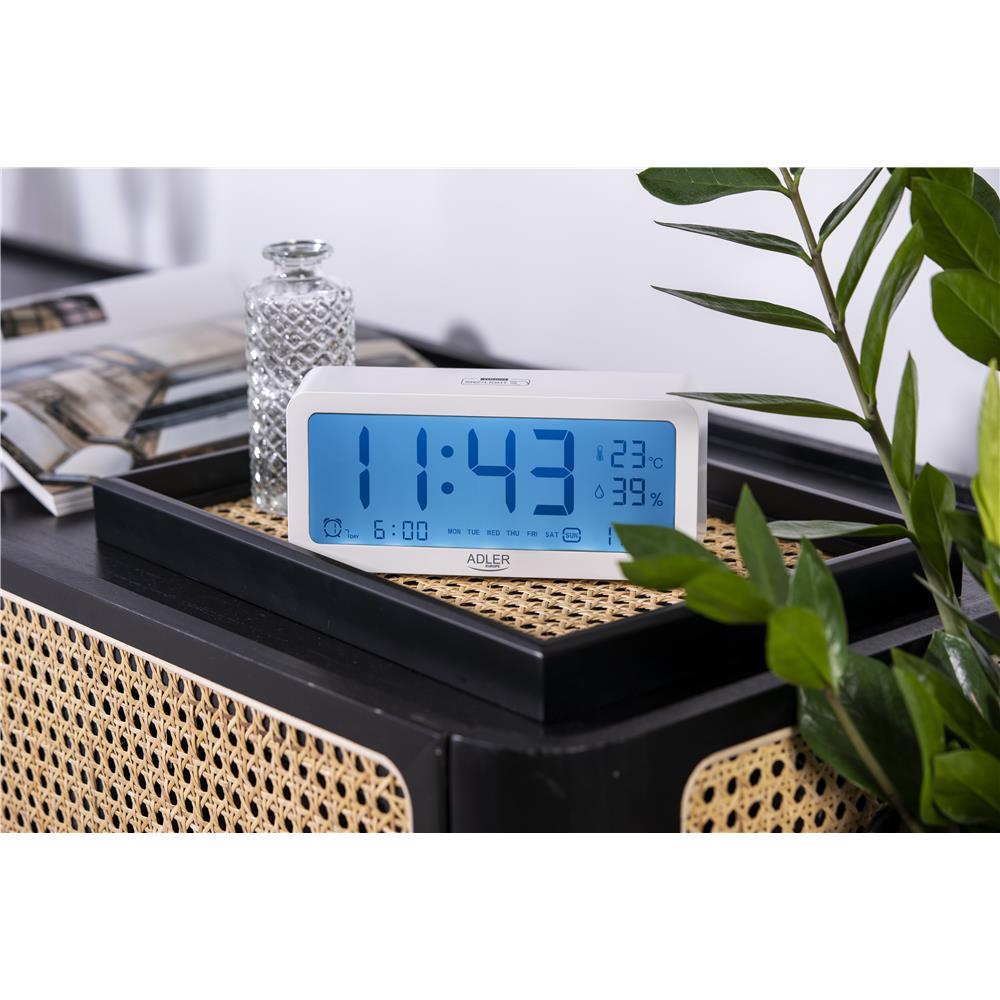 Adler AD 1195w digital Wecker batteriebetrieben Temperaturanzeige weiß
