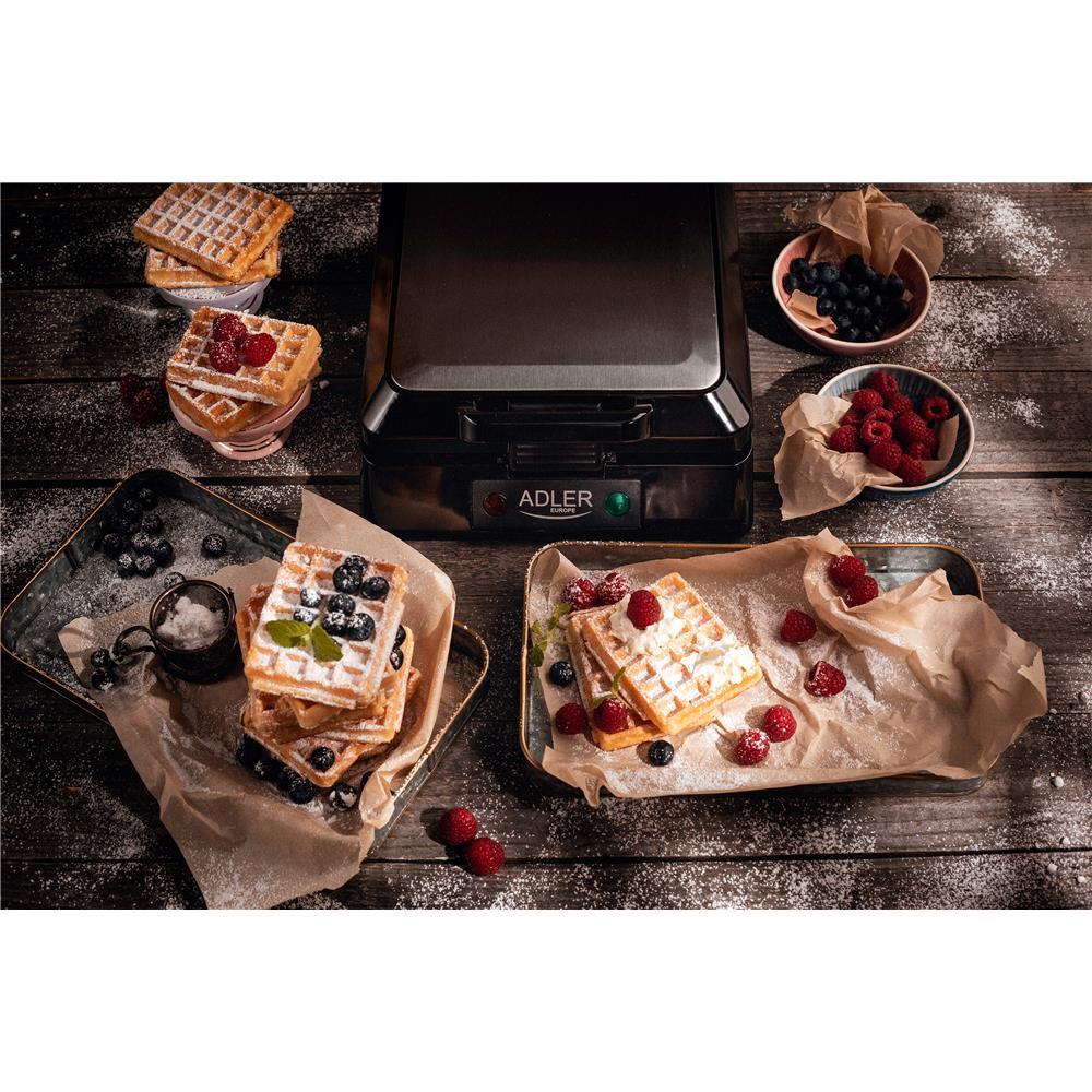 Adler AD 3036 Waffeleisen 4 belgische Waffeln gleichzeitig Silber Schwarz 1500 Watt Waffel Maker