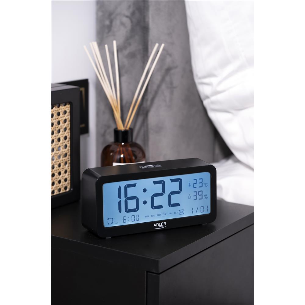 Adler AD 1195b Digitaler Wecker batteriebetrieben mit Temperaturanzeige Schwarz