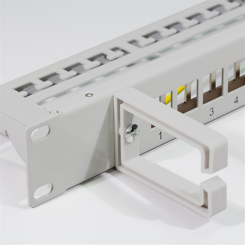 LogiLink 19" Keystone Panel 16-Port – Geschirmt, mit Kabelmanagement-Bügeln