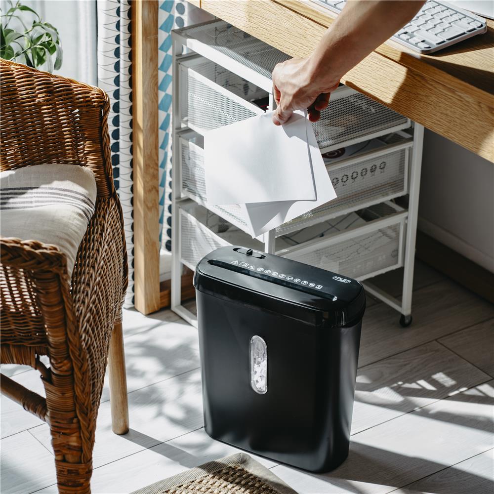 Adler AD 1039 Aktenvernichter – Kompakt, zuverlässig & sicher für Büro und Zuhause