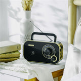 Camry CR 1910g tragbares Radio, FM/AM Kofferradio mit 2 W Lautsprecher, Netz- und Batteriebetrieb, 3,5 mm Kopfhöreranschluss, Teleskopantenne, schwarz/gold