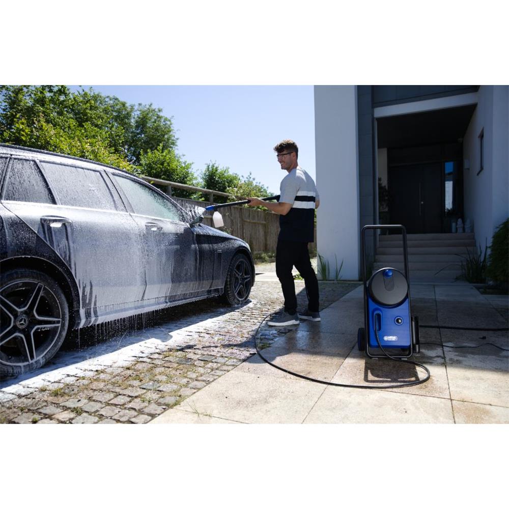 Nilfisk Hochdruckreiniger Core 140-6 PowerControl Premium Car Wash - 140 bar, Fahrzeugreinigung-Set