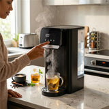 Adler AD 1357 Heißwasserspender Schwarz 2,5L 2600W Touch LCD Filter