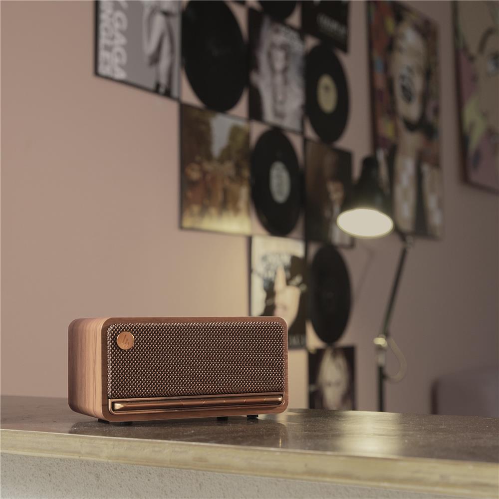 Edifier MP230 Tragbarer Bluetooth-Lautsprecher im Retro-Design, Braun