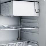 Adler AD 8097 Unterbau Kühlschrank 58 L, kompakter Mini Kühlschrank freistehend, Hotelkühlschrank Büro Küche, wechselbarer Türanschlag, leise 40 dB, Weiß