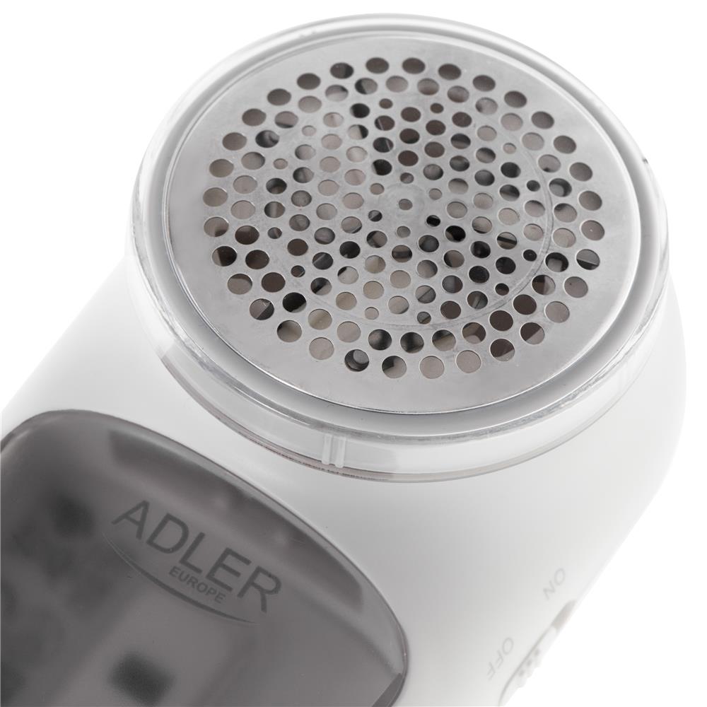 Adler AD 9621 Fusselentferner für Textilien mit Bürste und USB Akku Weiß