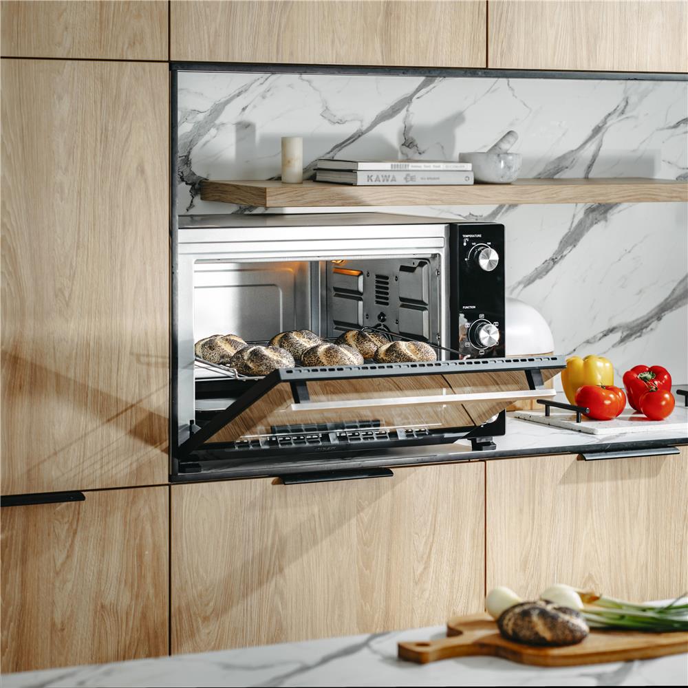 Adler AD 6028 Elektrobackofen 60 L mit Umluft Timer und Drehspieß Schwarz