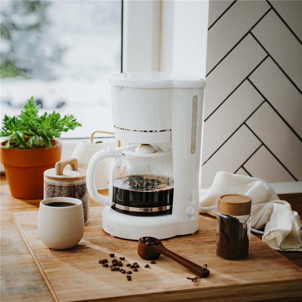 Adler AD 4383 Filterkaffeemaschine 1,5 L Weiß Warmhaltefunktion herausnehmbarer Nylonfilter